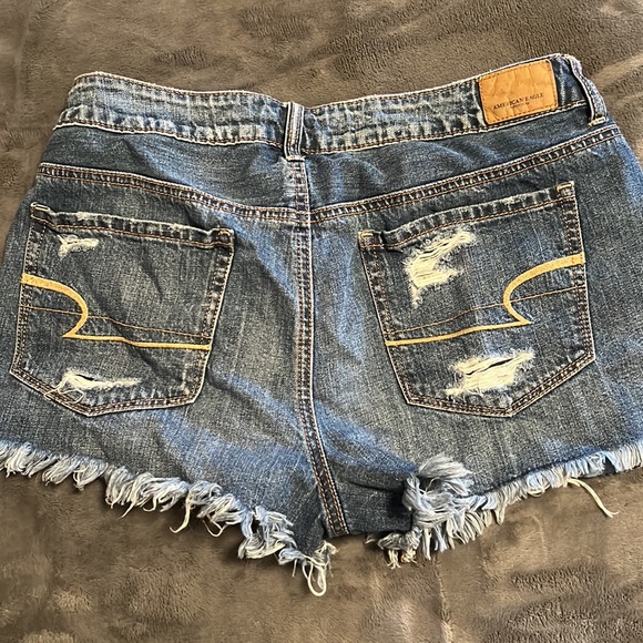 American Eagle, Jean shorts with star pockets. Size 8 (fits big) - Picture 2 of 2
